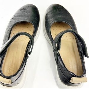 ecco aquet mary jane